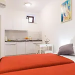 Santa Maria Apartment *