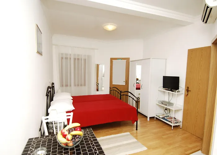 Santa Maria Apartman *