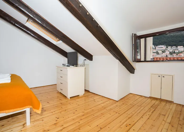 サンタ マリア * ドゥブロブニク