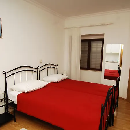 Santa Maria Apartman *